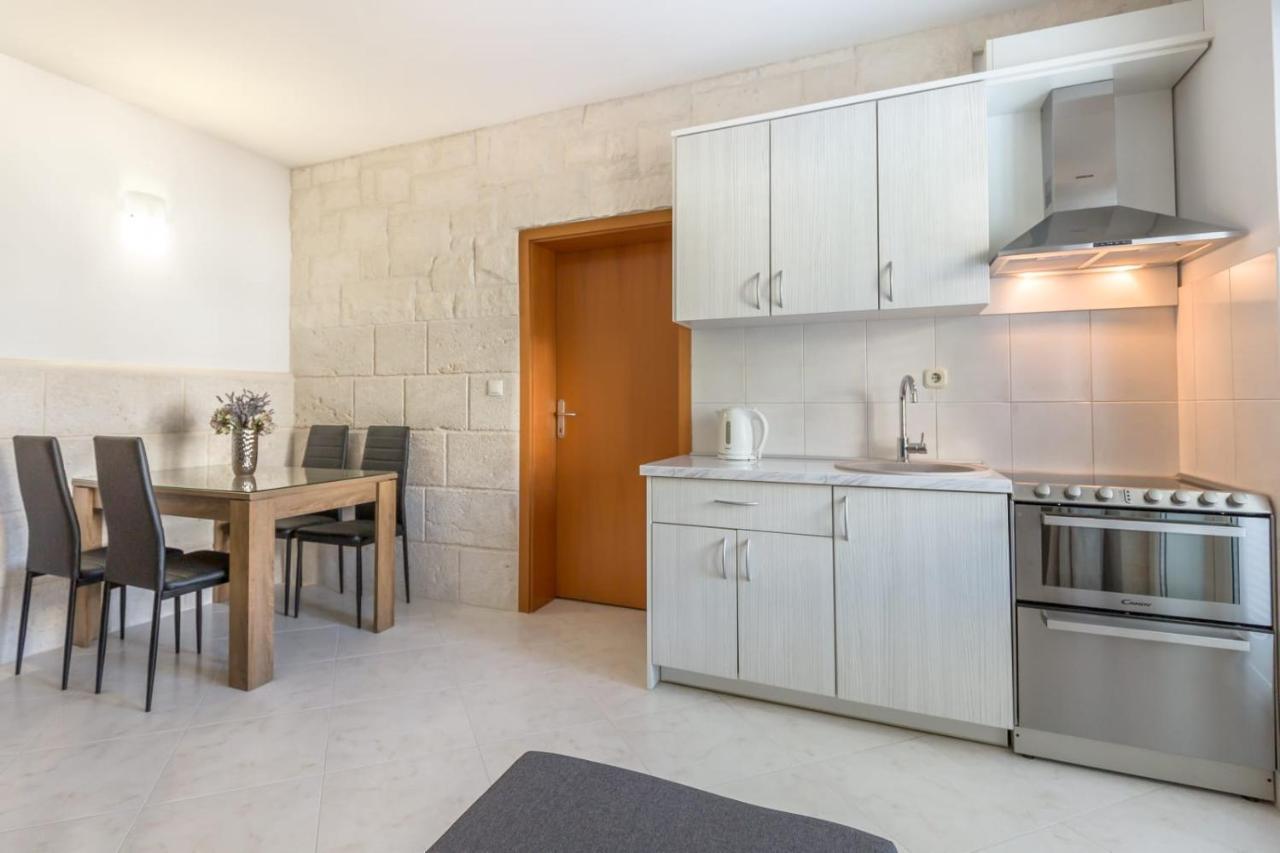 Apartmani Sulenta Tučepi Exterior foto